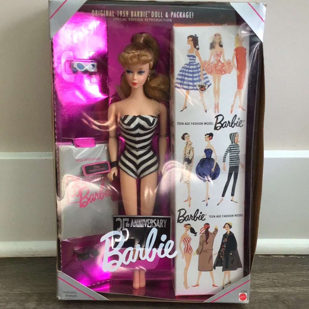 Barbie 1959 Reproduction Doll - Special Edition